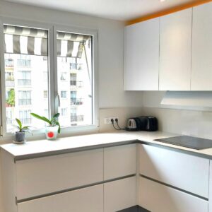 Cuisine blanc mat, crédence céramique 20 mm Boulogne Billancourt